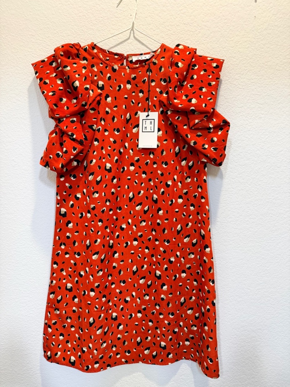 THML Women’s Ruffle Sleeve Leopard Print Dress